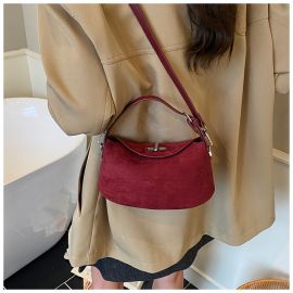 شنطة نسائي صغيره بتصميم عصري