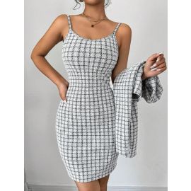 فستان نسائي قصير مع جاكت كاجوال قصير