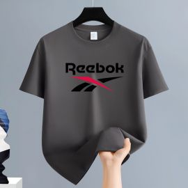 تيشيرت رجالي برقبه داثريه بنمط رياضي