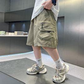 شورت ولادي بتصميم عصري