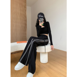 ترنك نسائي فضفاض