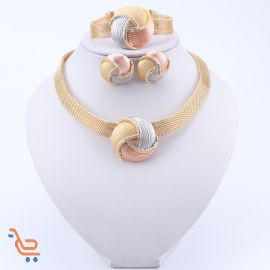 مجموعة إكسسوارات أقراط وقلادة وسوار