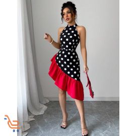 فستان بتصميم منقط غير متماثل بدون أكمام وتنورة بألوان متباينة