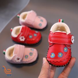 حذاء بناتي مواليد بنمط زهور