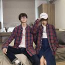 قميص مربعات مناسب للجنسين