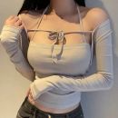 بلوزه نسائي مزينه برباط 