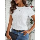 تيشرت نسائي ابيض بنمطين