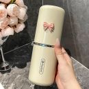 كوب تخزين فرشاة الأسنان